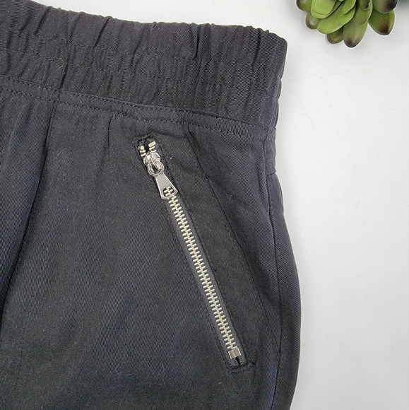 Chico's Black Ultimate Fit Ankle Joggers Pants Size 2 - Picture 12 of 13